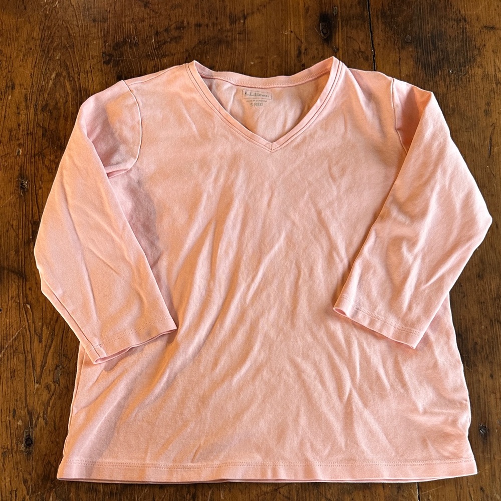 L.L. Bean Light Pink V-Neck 3/4 Sleeve Tee